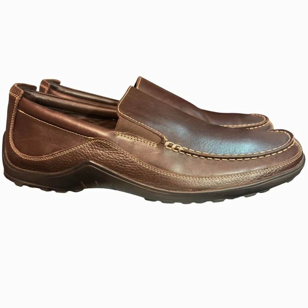 Mens Size 13 Brown Leather Slip-On Loafers With Stitched Detailing